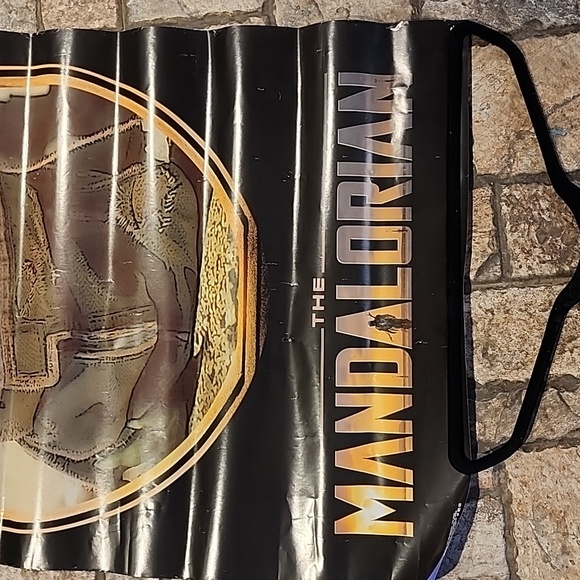 Trends Poster The Mandalorian - Picture 3 of 5